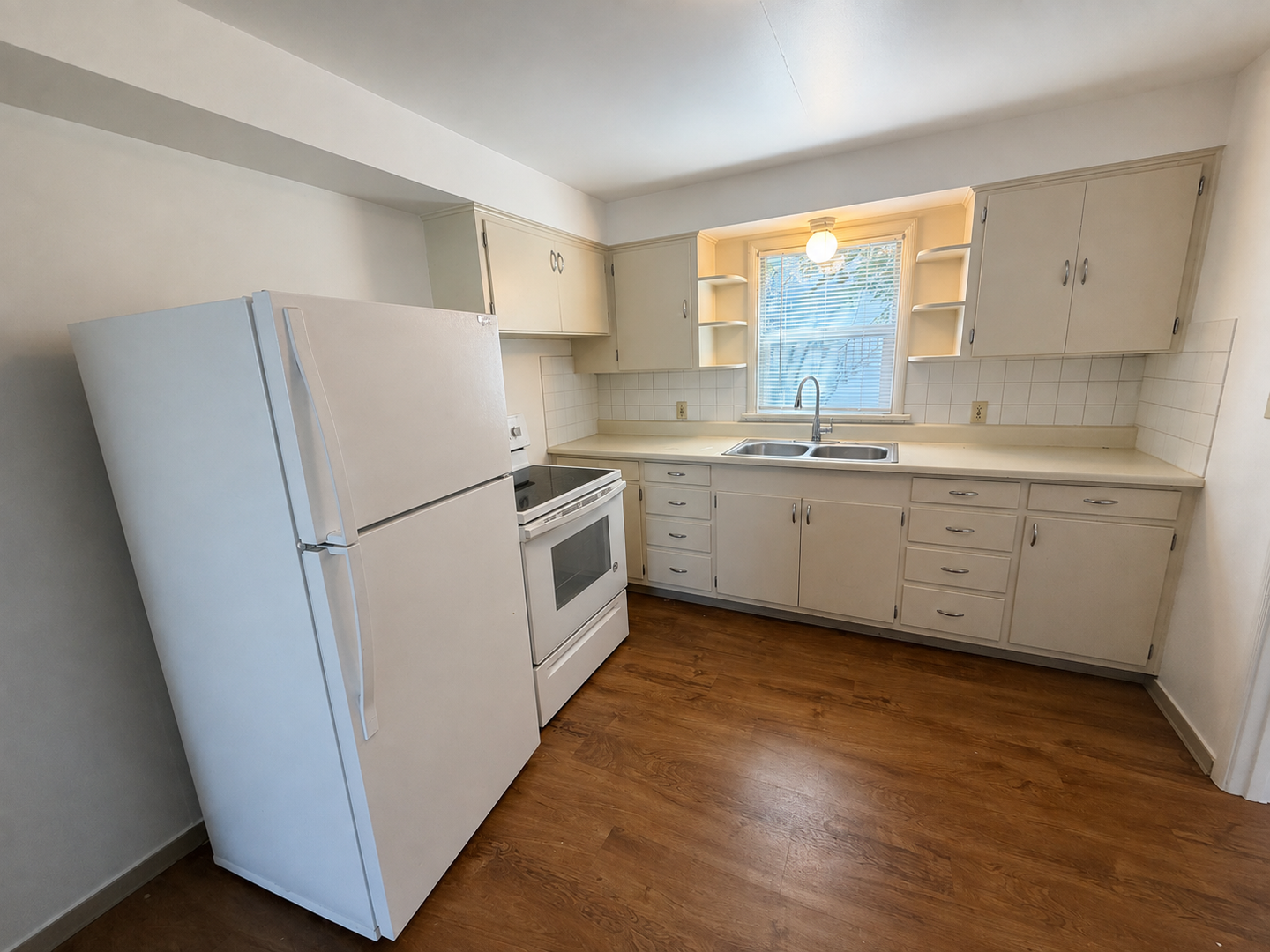 2115 W Riverside Ave unit 4 – photo 3