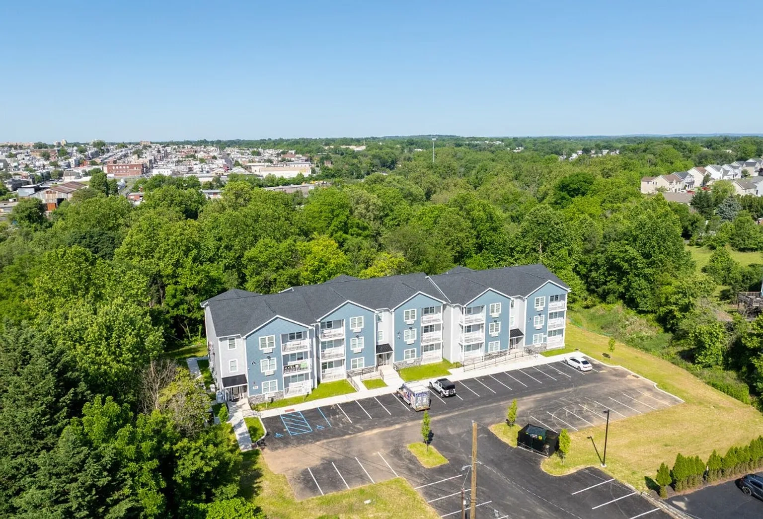 948 N. Front St. – photo 3