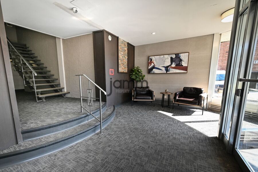 12050 Lake Ave – photo 3