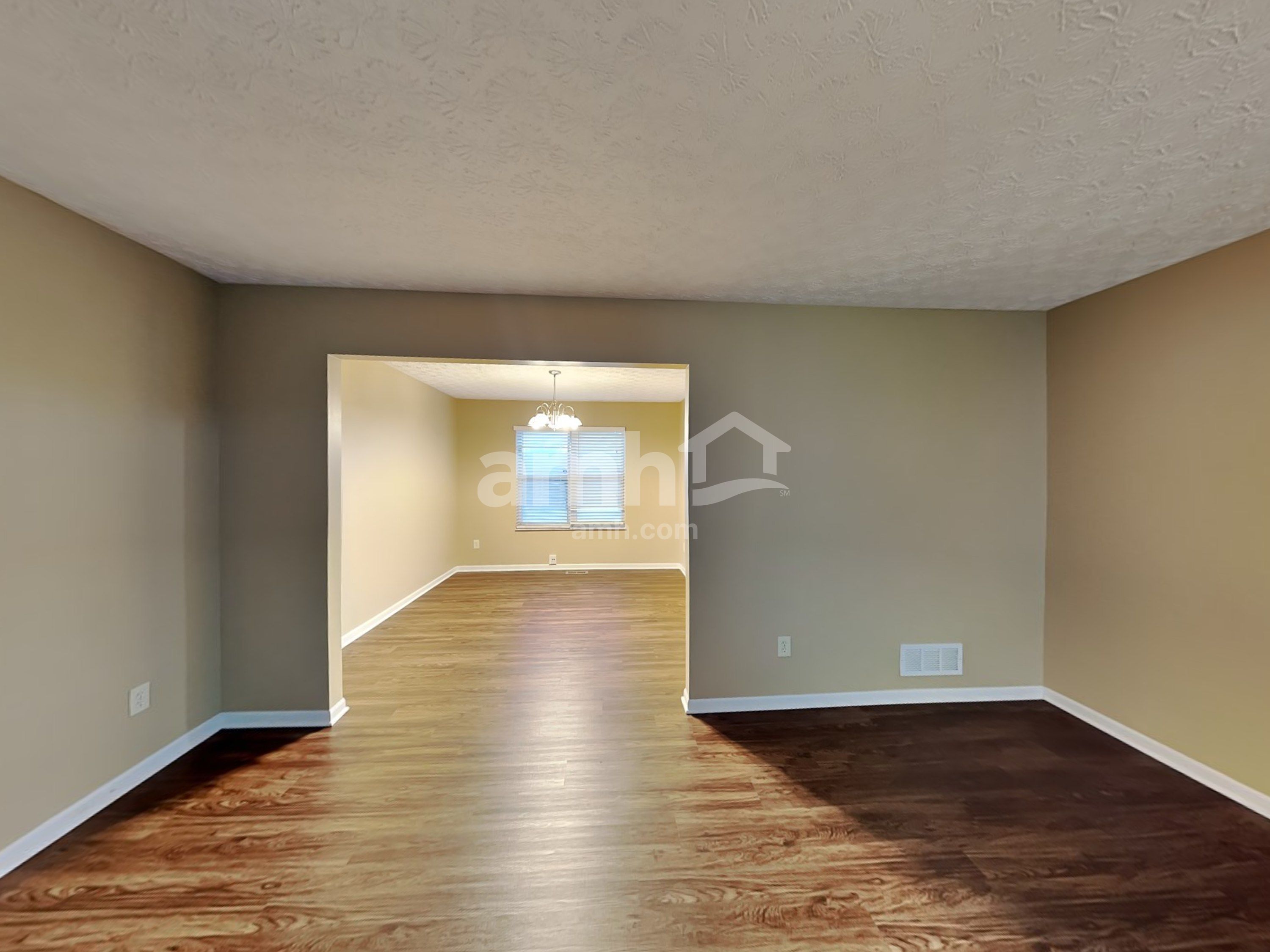 4460 Landmark Rd – photo 5