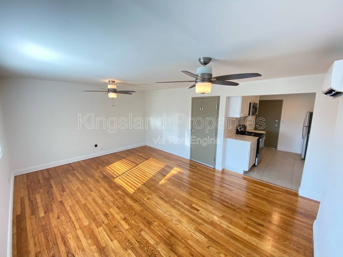 3024 Potomac St unit 3 – photo 5