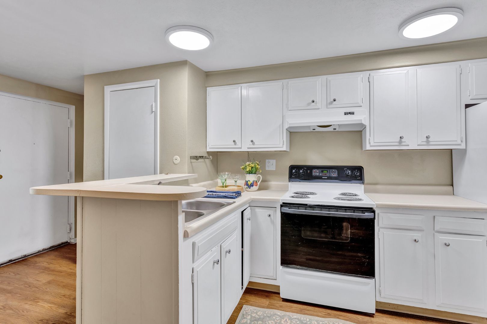 825 S Quebec St unit 107 – photo 4