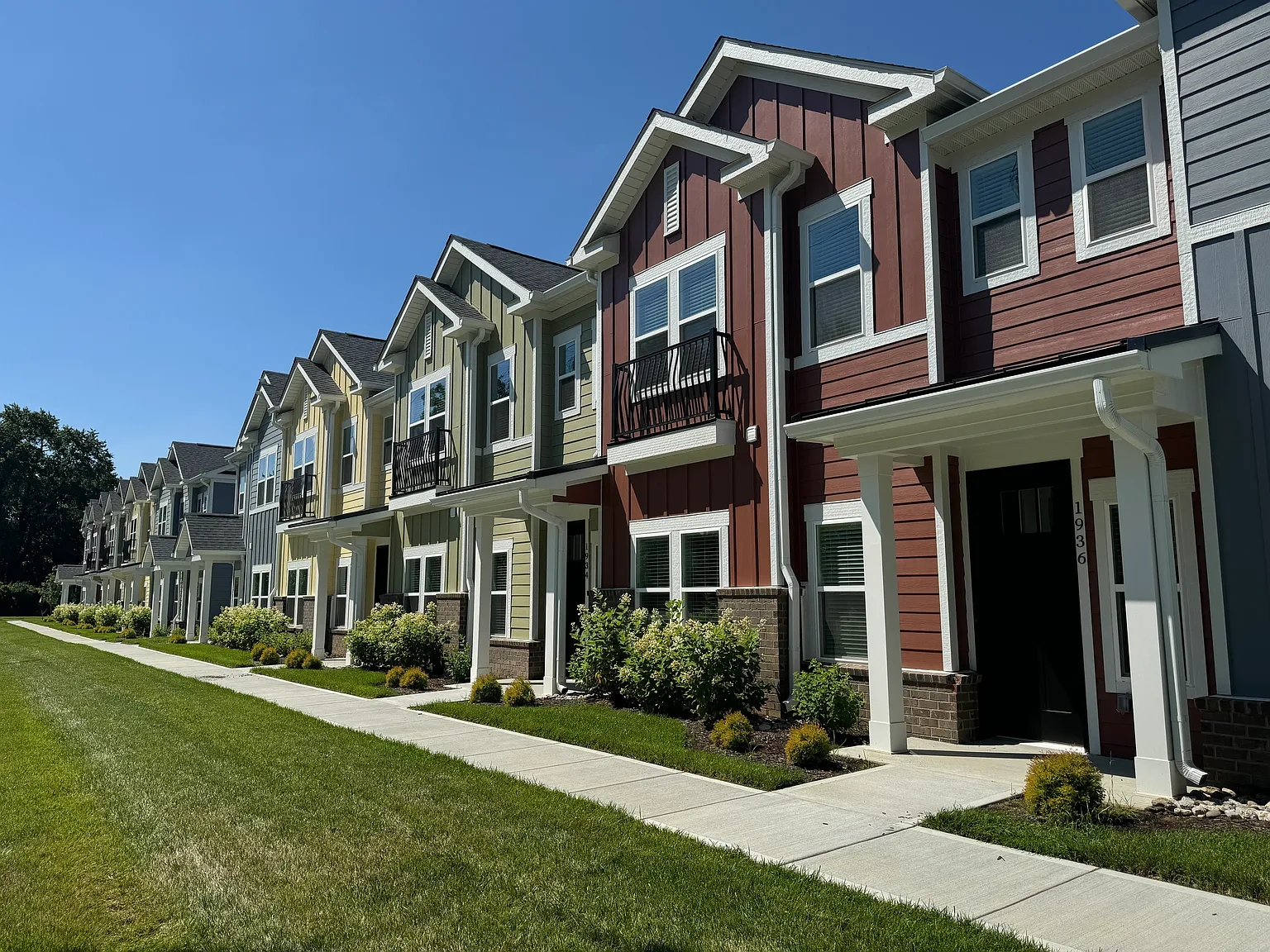 Bull Run Townhomes – photo 3