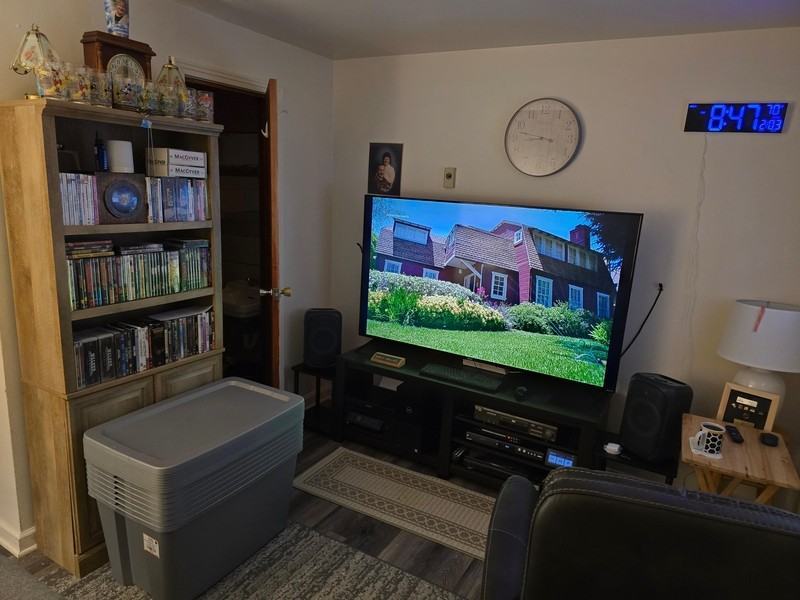 2223 N Water St – photo 2
