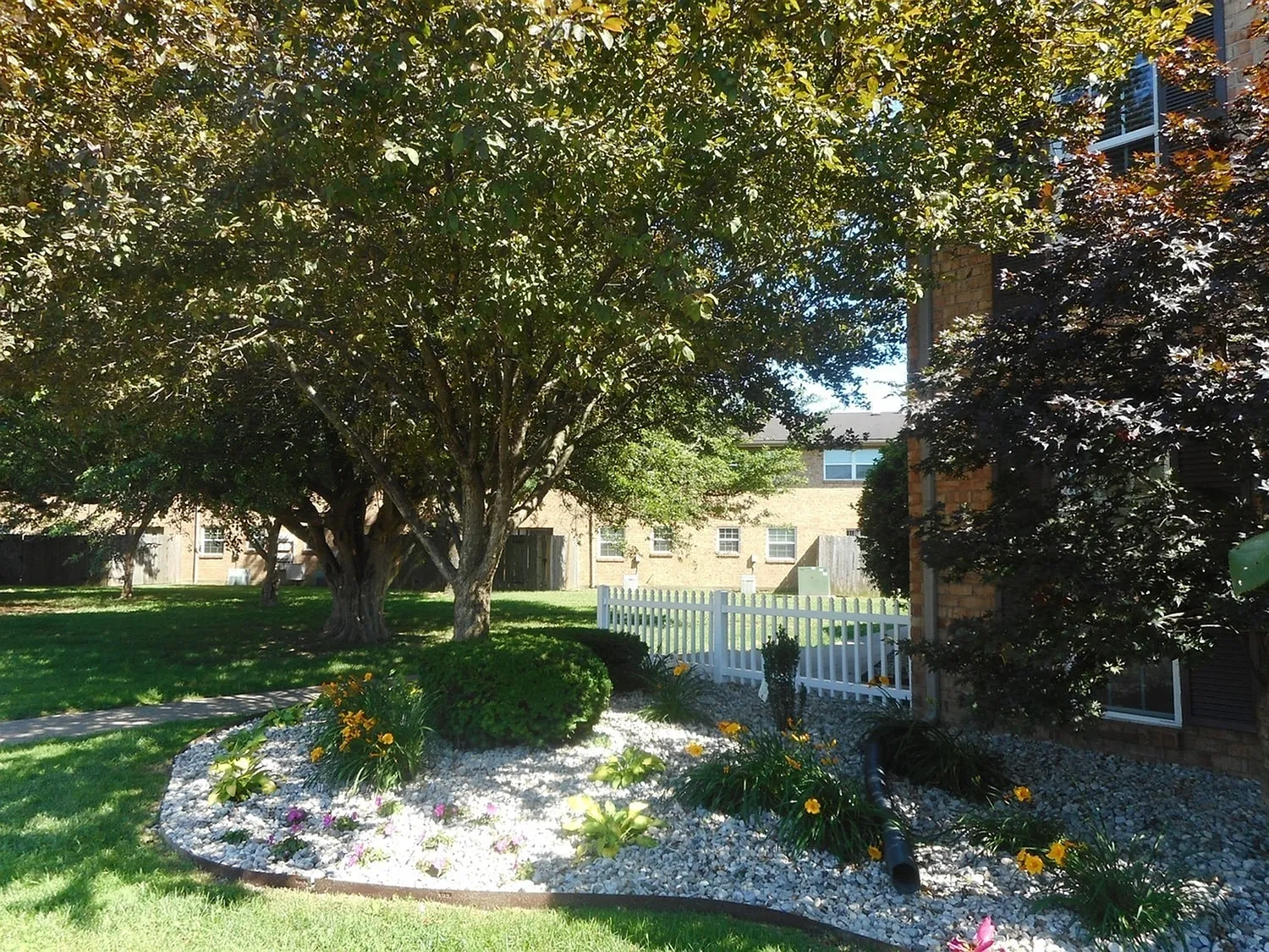 River Chase Apartments – photo 5