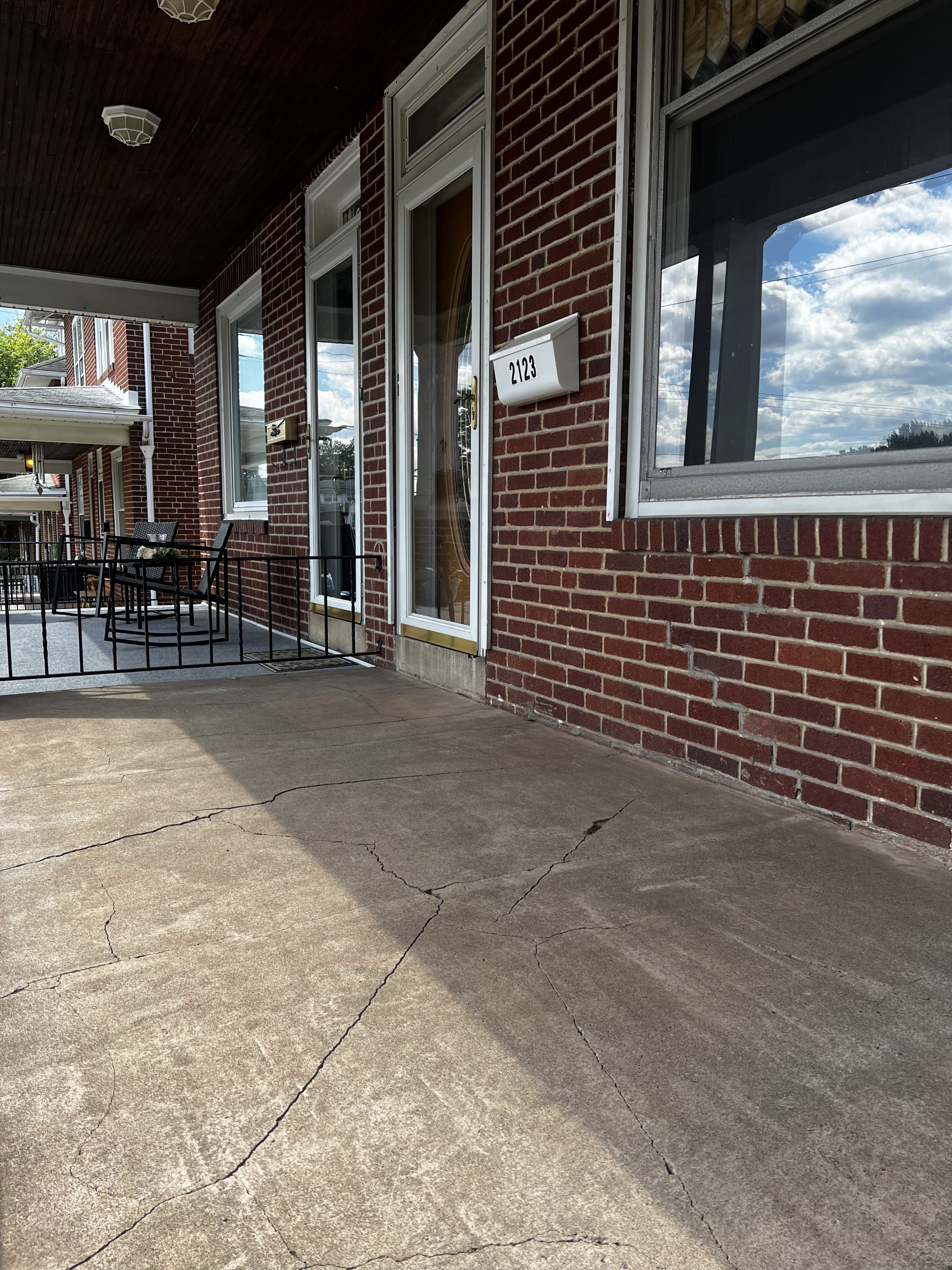 2123 Fairview St unit 1 – photo 2