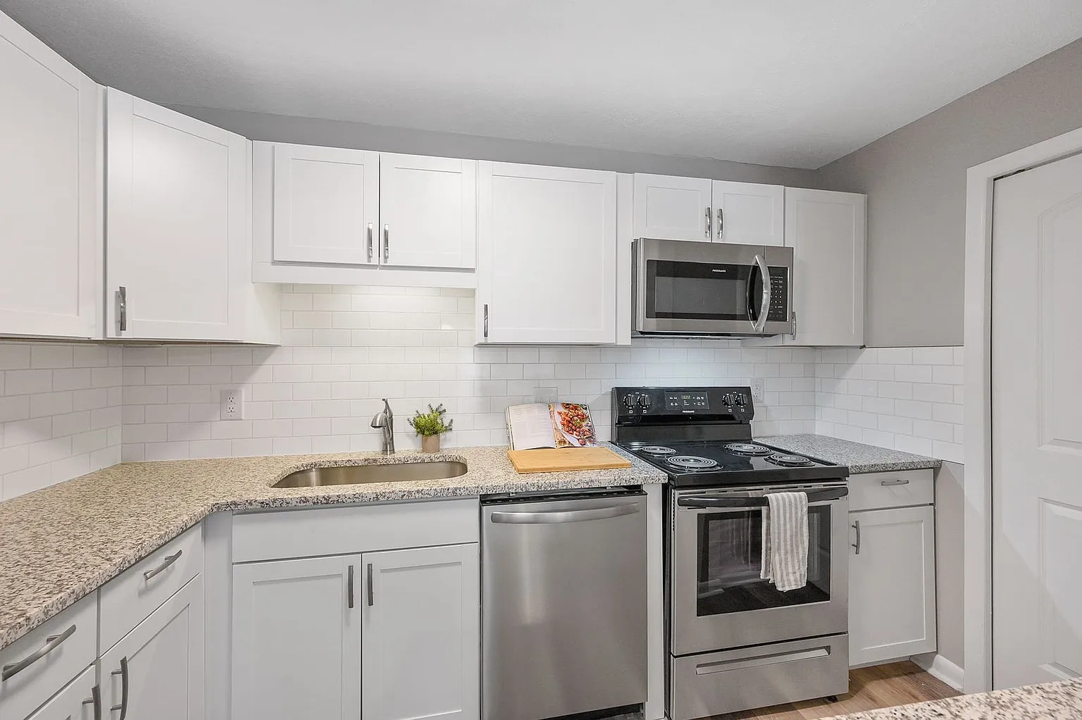 8Ninety at Loveland – Floor plan