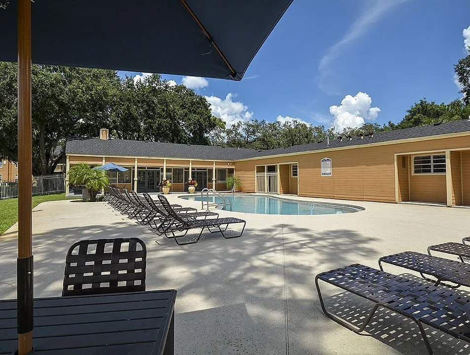 Windwood Oaks Apartments – photo 5