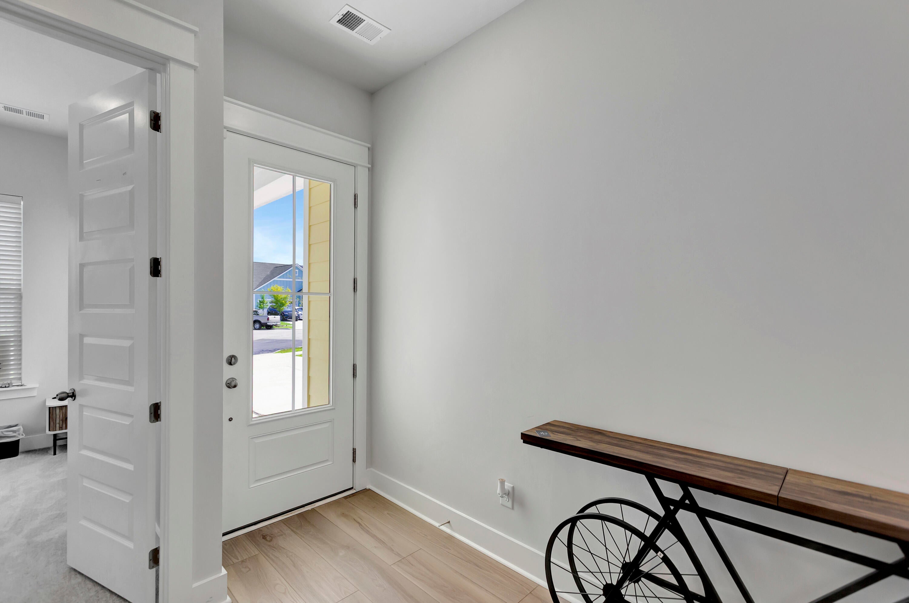 135 Bloomsbury St – photo 5