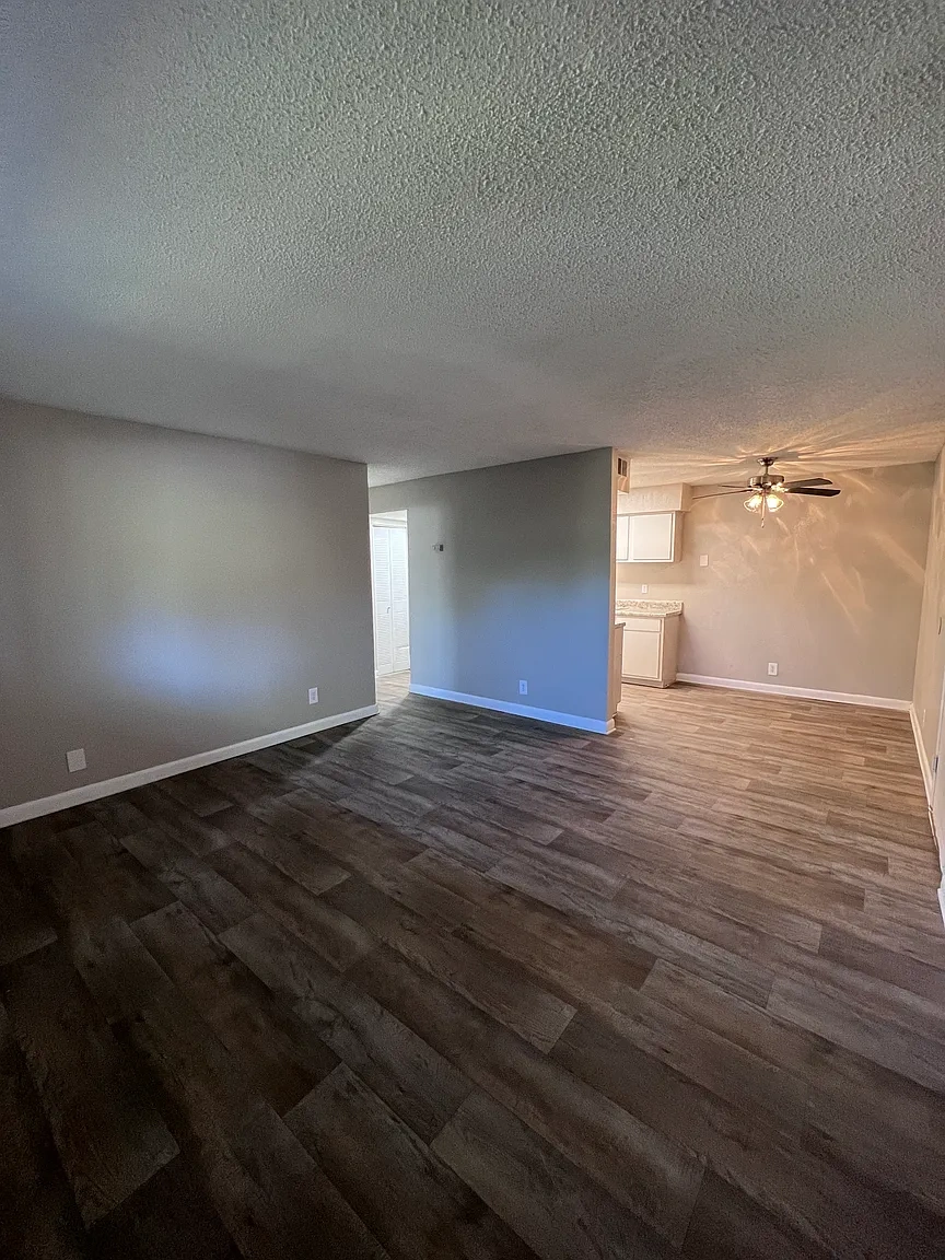 Bell Hollow Apartments – Floor plan