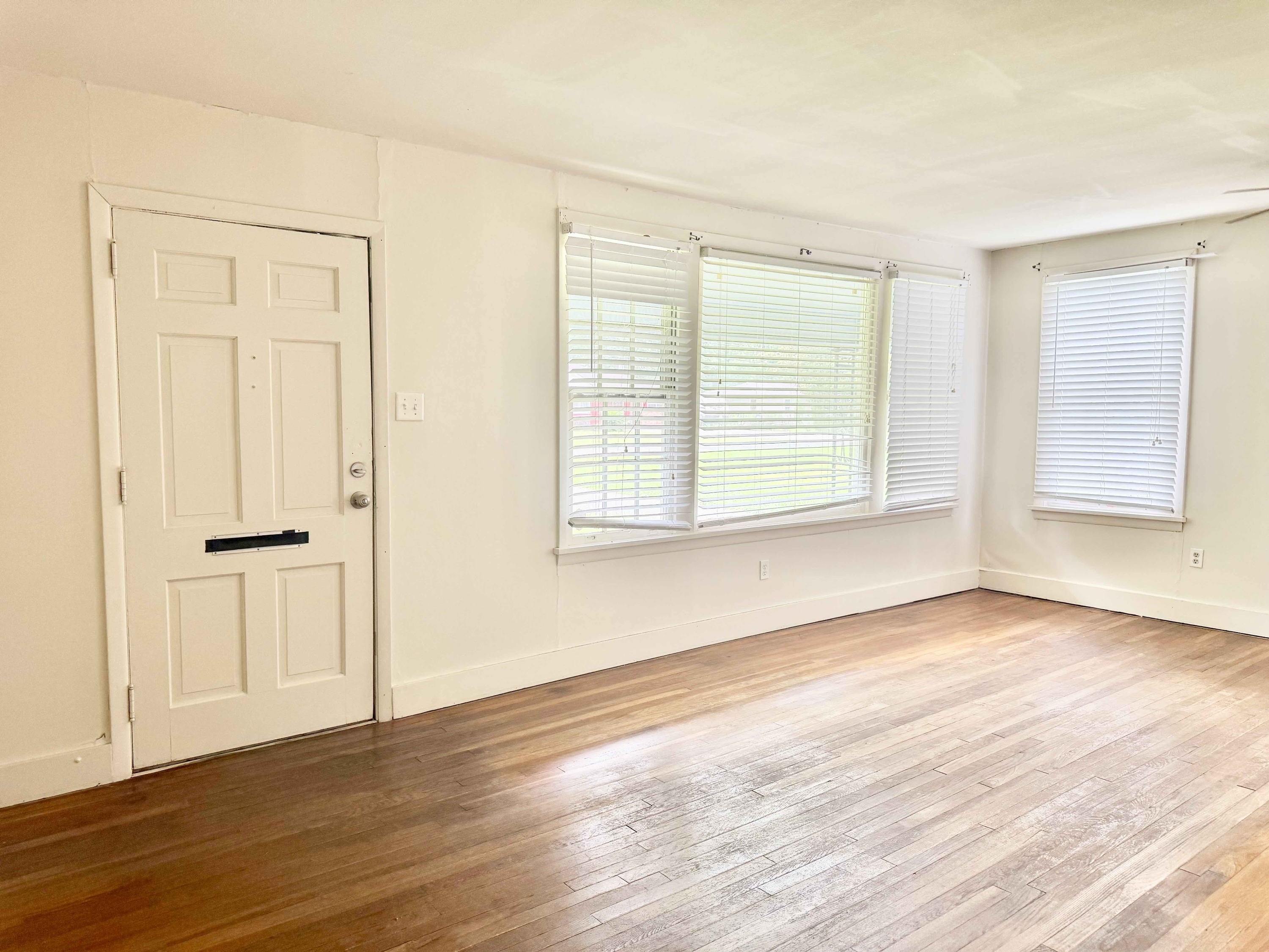 10363 White Oak Dr – photo 2