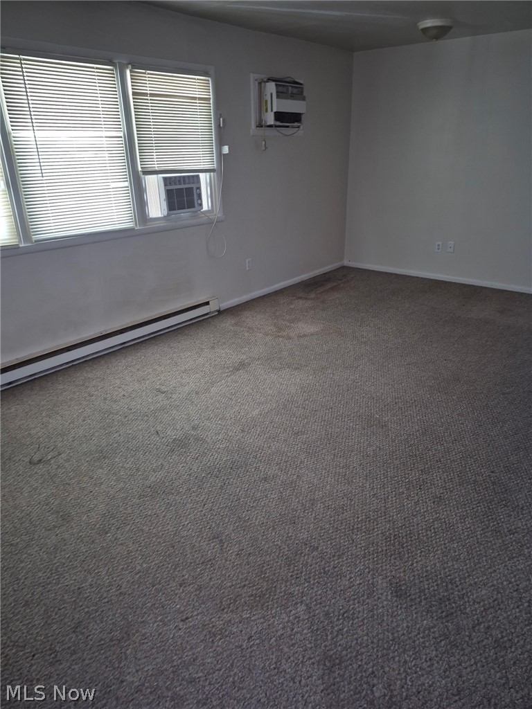 640 Lakeside Dr unit 8 – photo 2