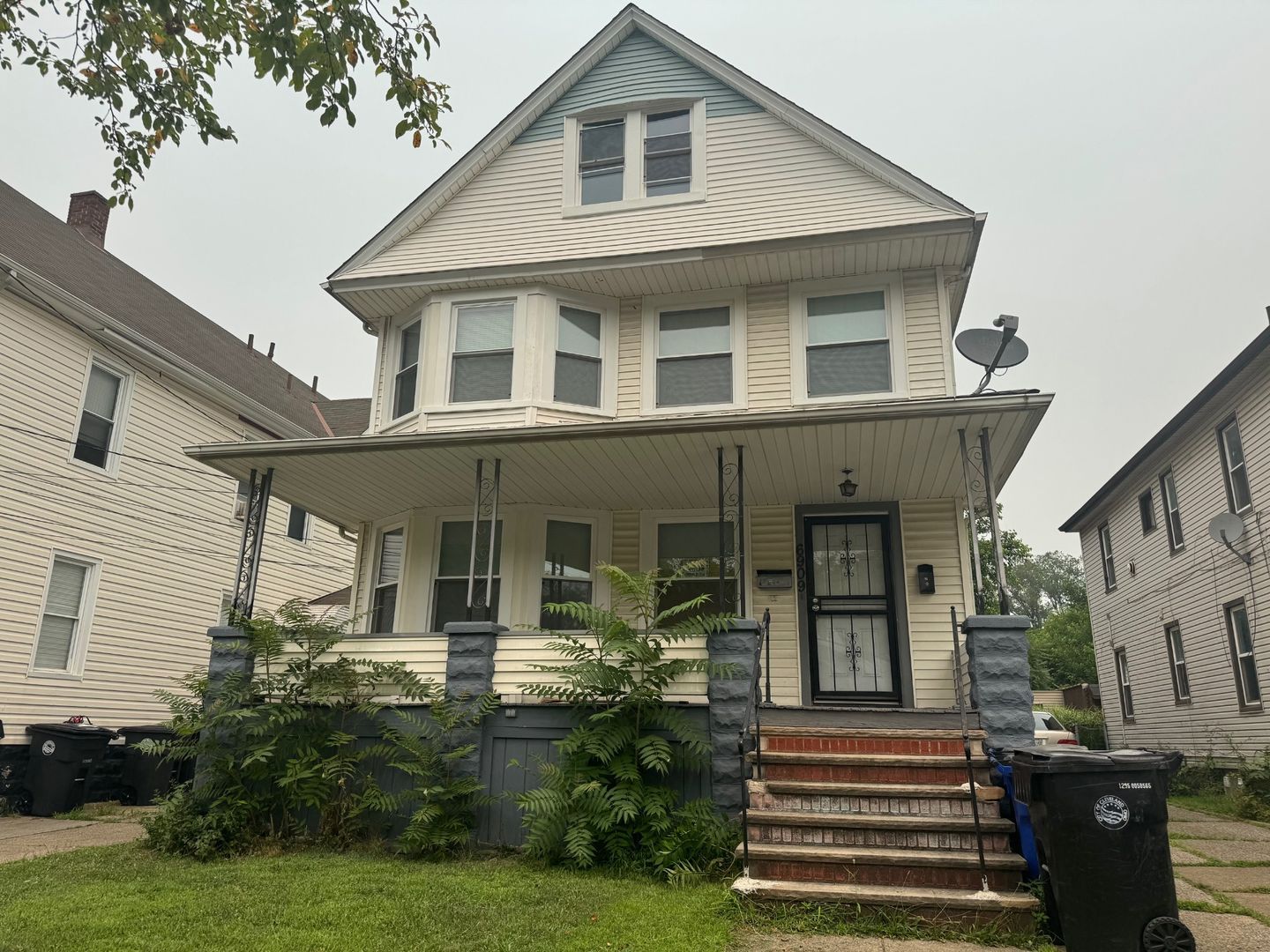 6909 Worley Ave unit UP Unit – photo 1