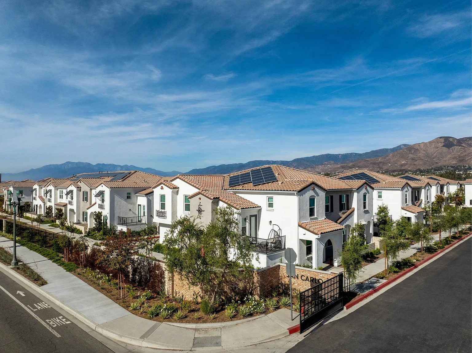 San Carlo Townhomes – photo 1