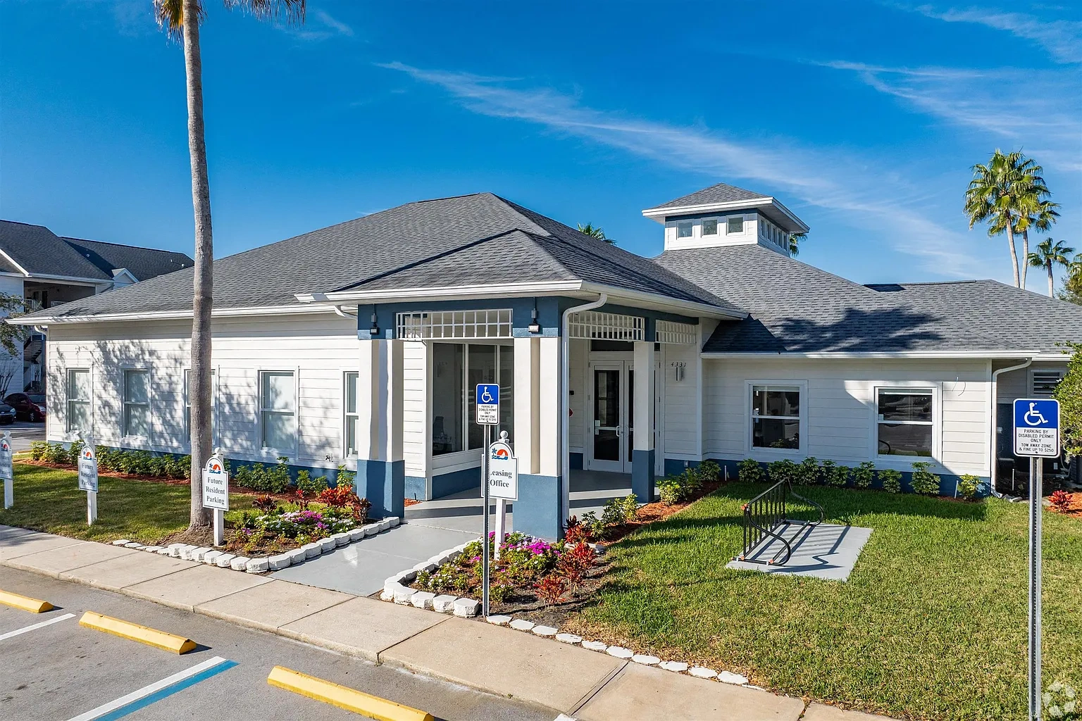 Summer Lake Villas, LLC – photo 3