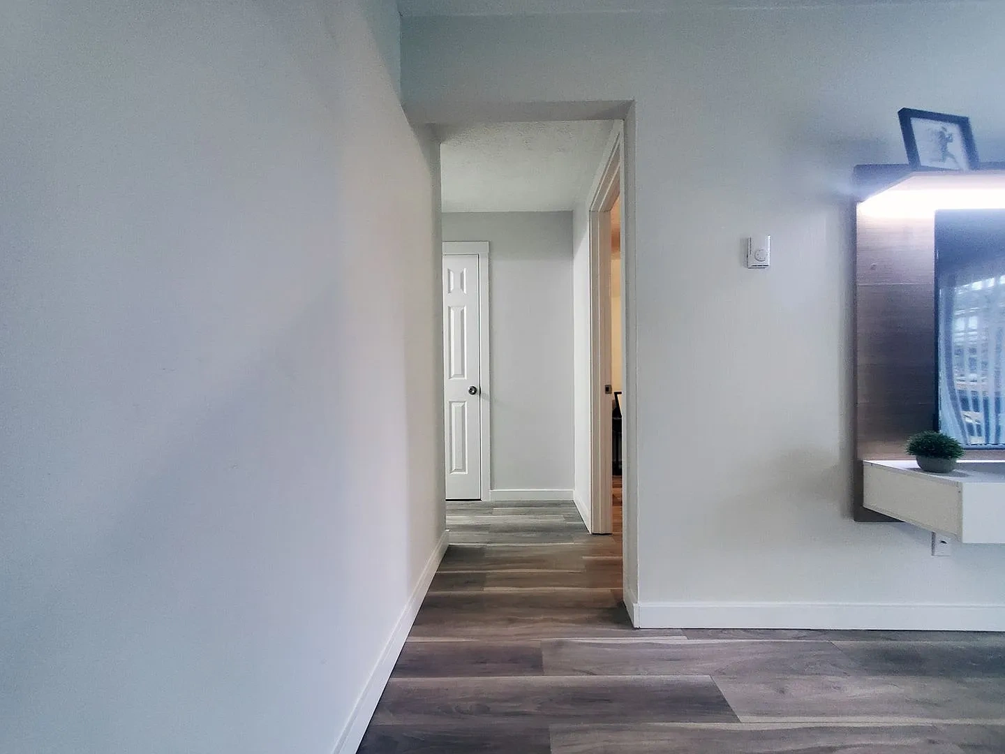 Newly Renovated 1 & 2 Bedroom Apartments in Canton, OH – photo 1
