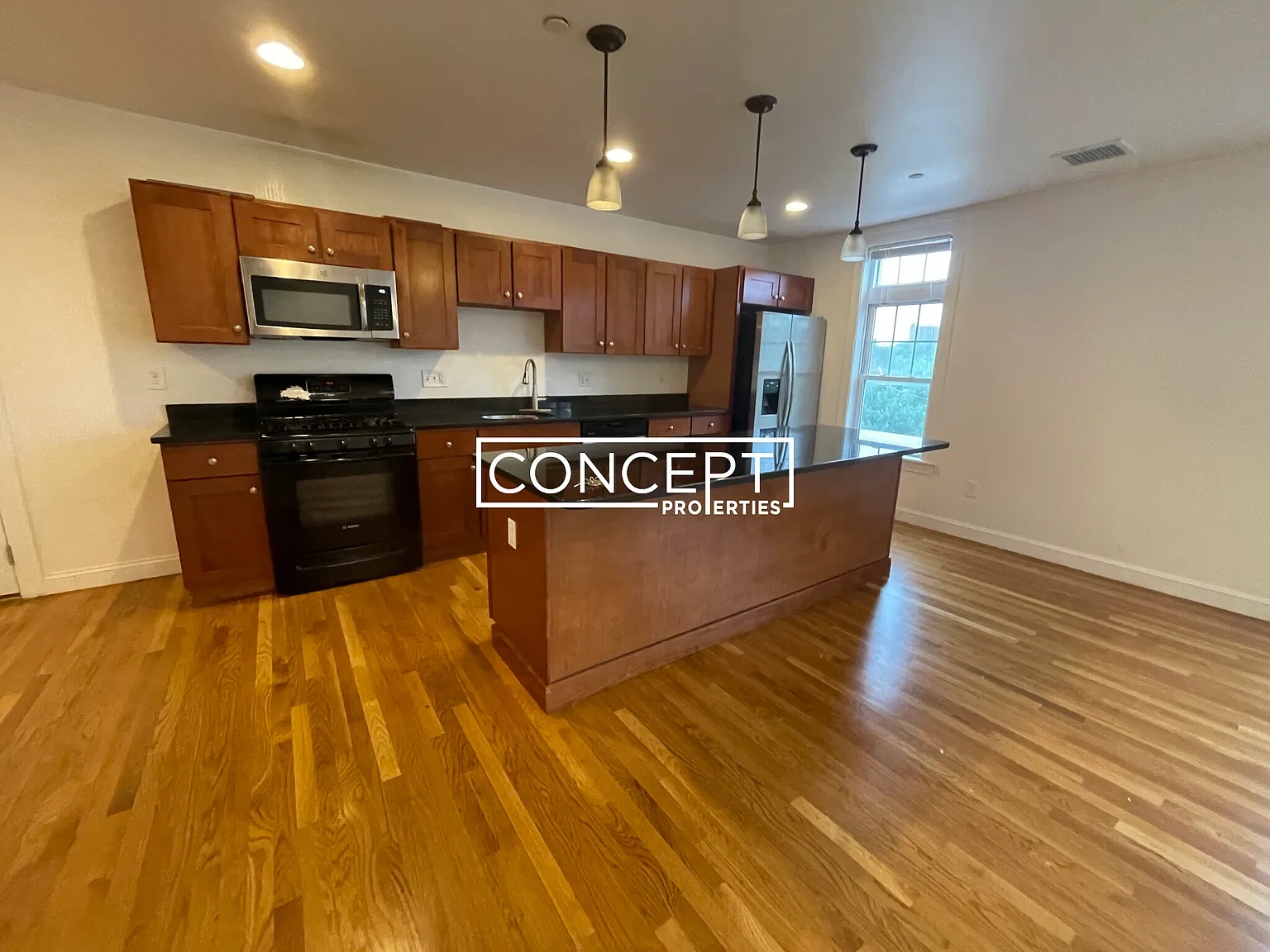 55-65 Circuit Street – photo 2