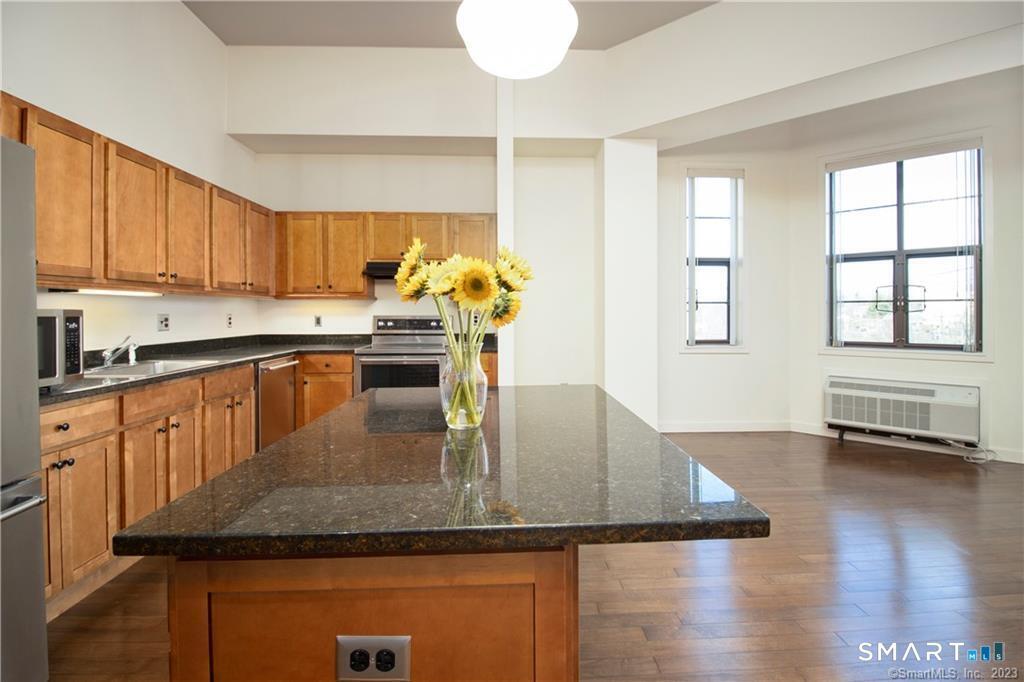 15 Dinah Rd unit 319 – photo 5