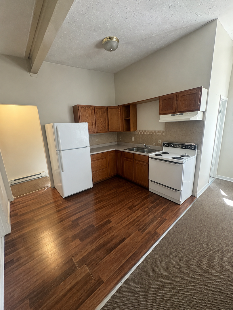 1017 1/2 Vine St unit 1017 1/2 Vine St - B - 1 – photo 5