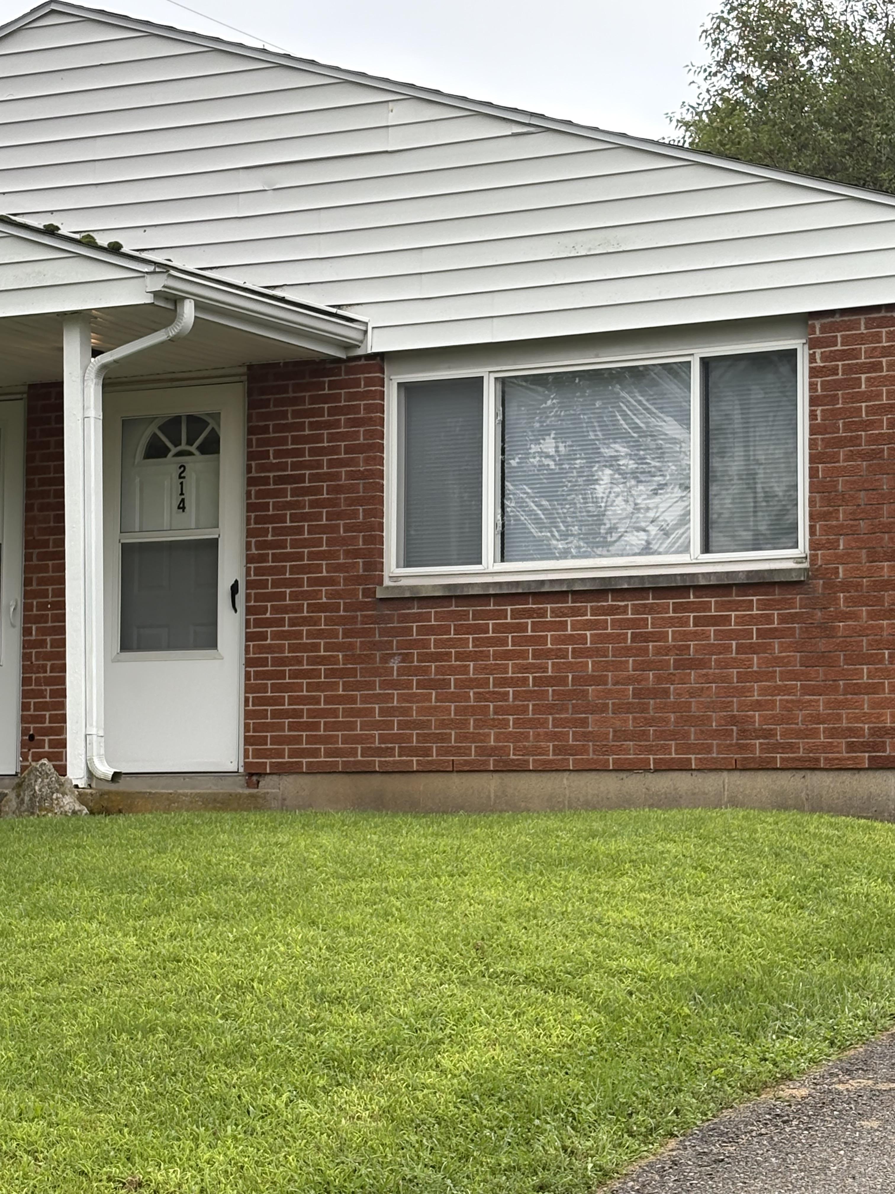 214 Euclid Ave unit 214 – photo 2