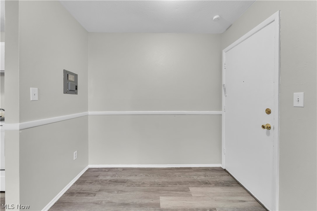 1415 Wyandotte Ave unit 106 – photo 4