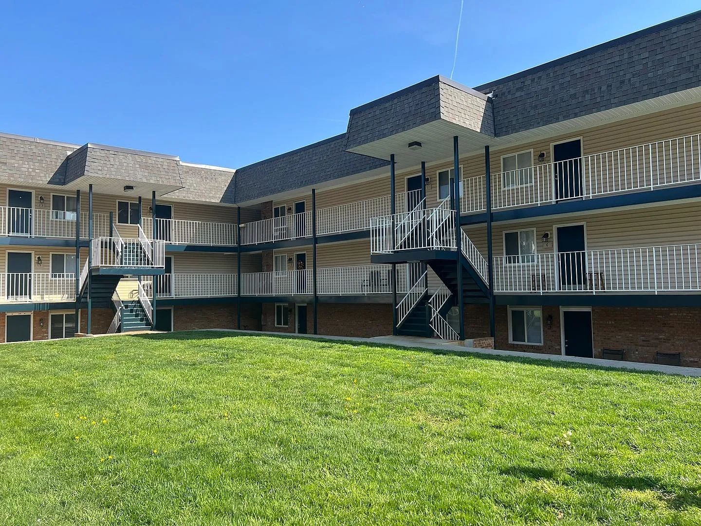 The Oak Grove Village Apartments – photo 5