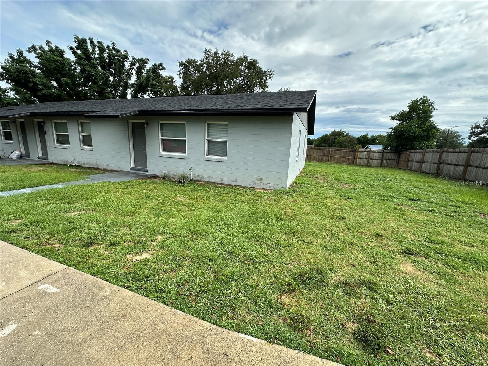1112 Martin St #C – photo 2