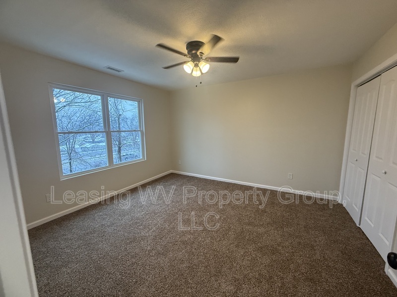 97 Christian Ct – photo 3