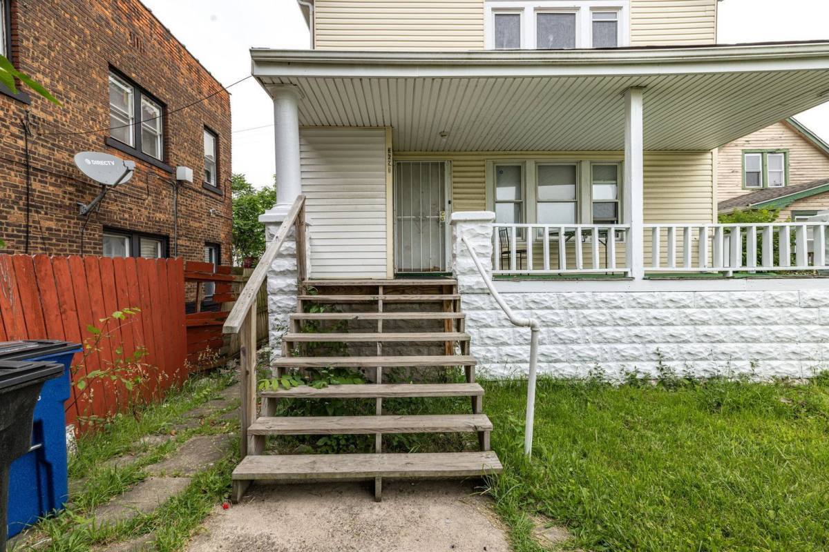 3691 E 116th St – photo 2