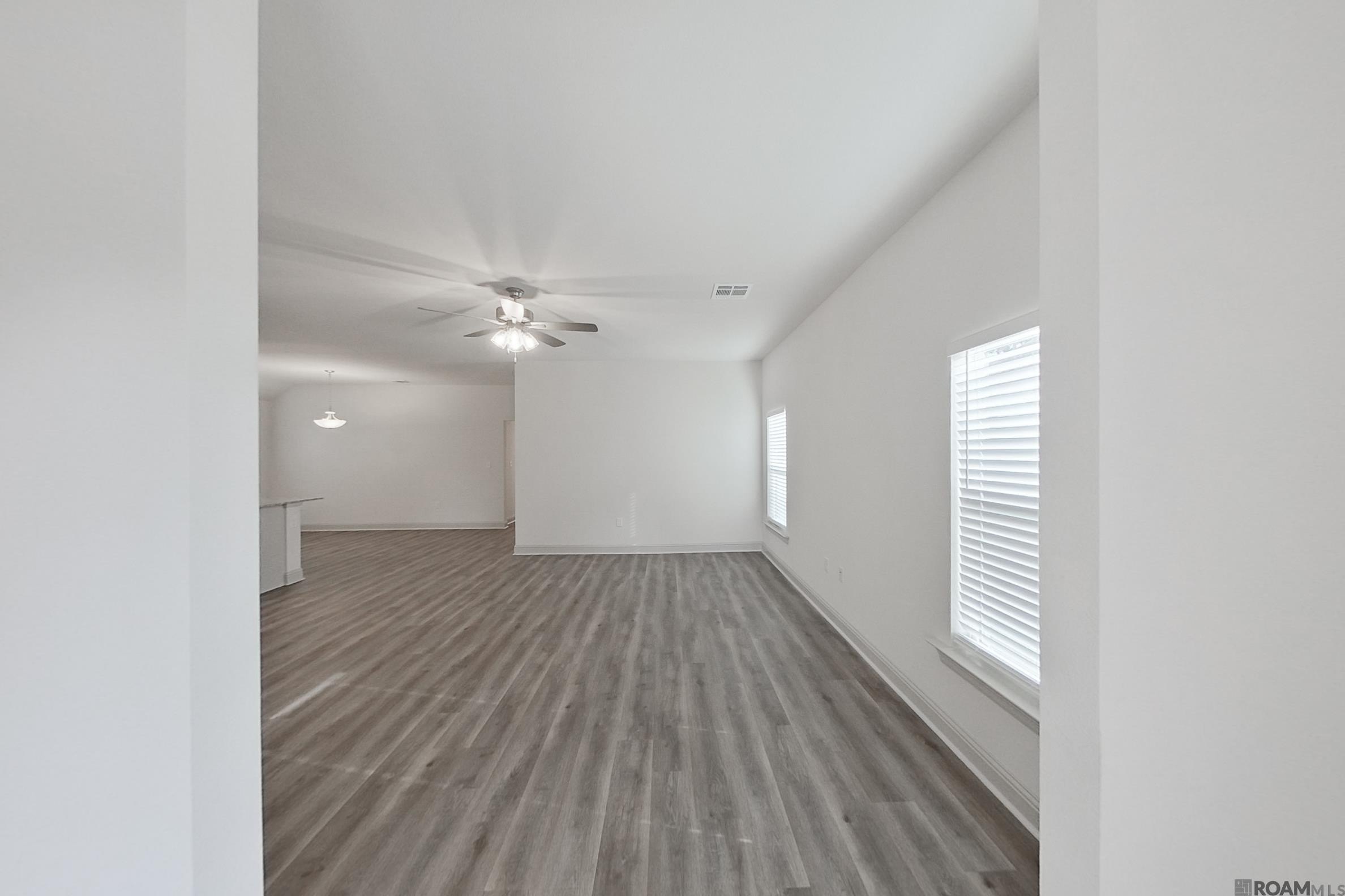 17647 Carlisle Ave – photo 2