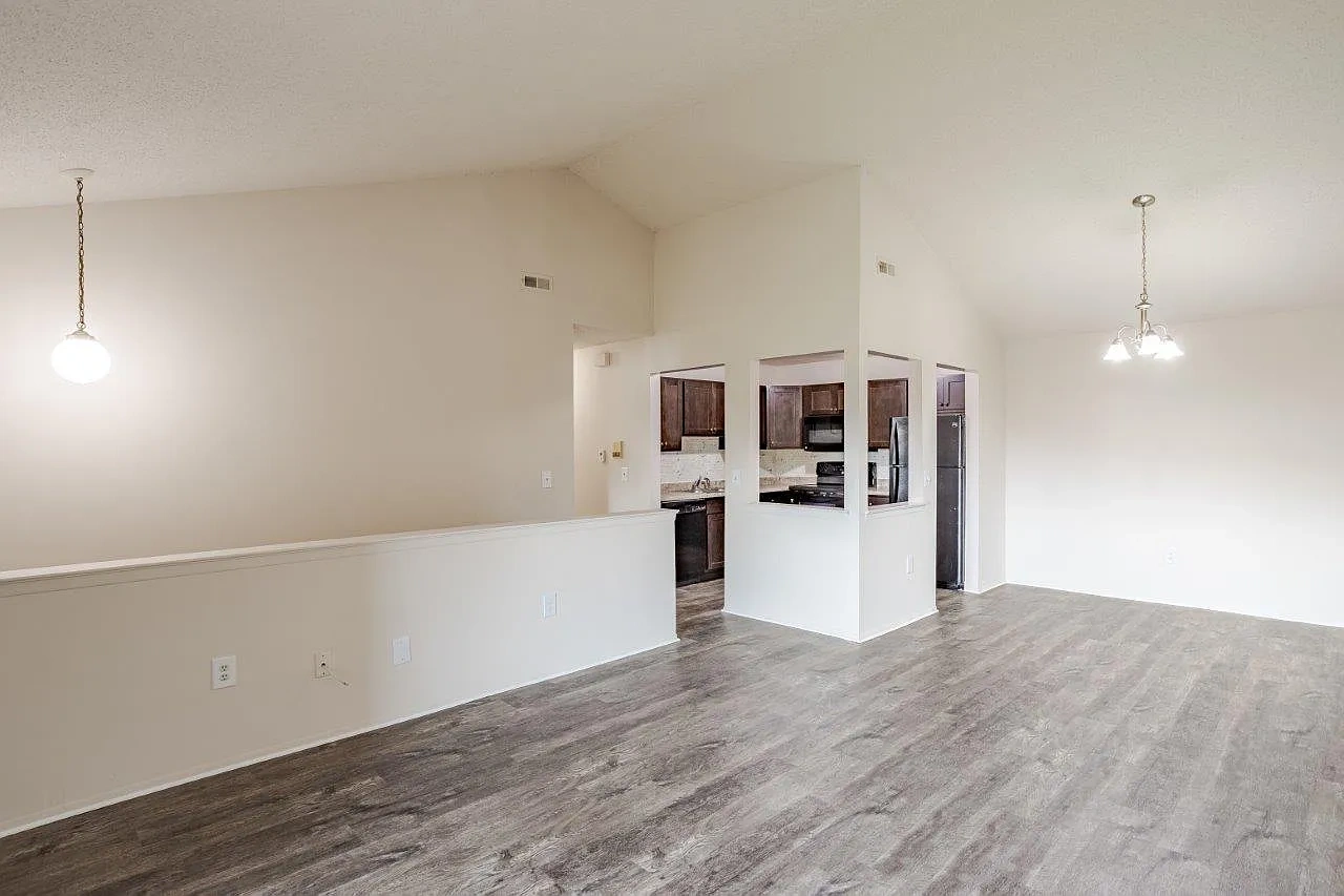 Pavilion Court Apartment Homes – photo 3