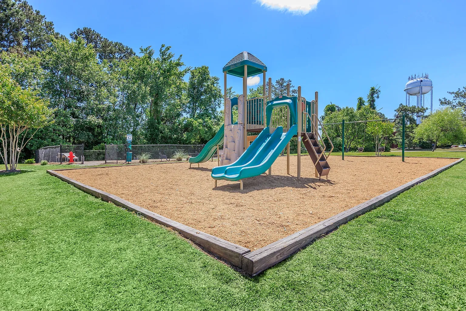 Meridian Village – photo 4