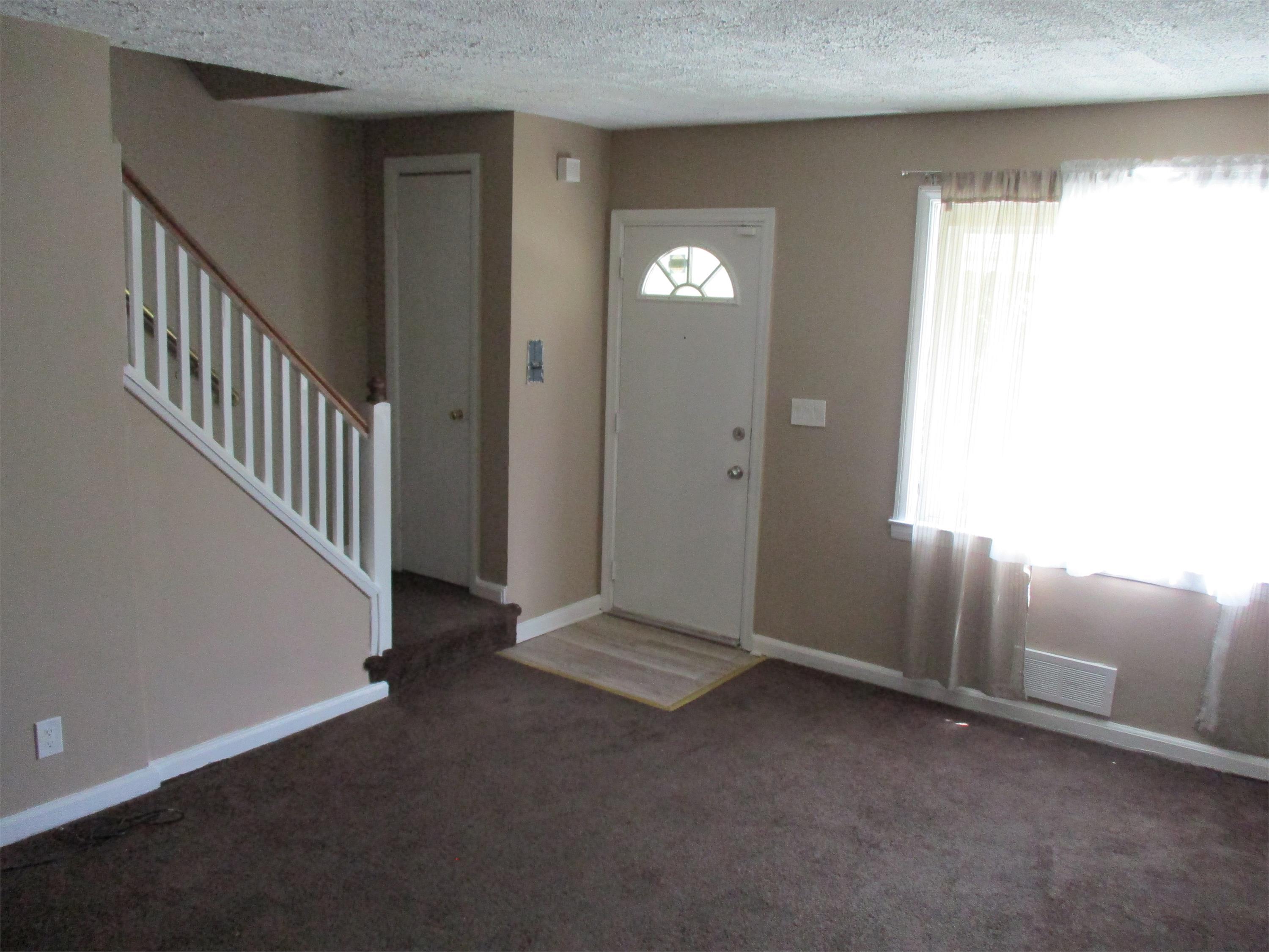 4404 Mountview Rd – photo 4