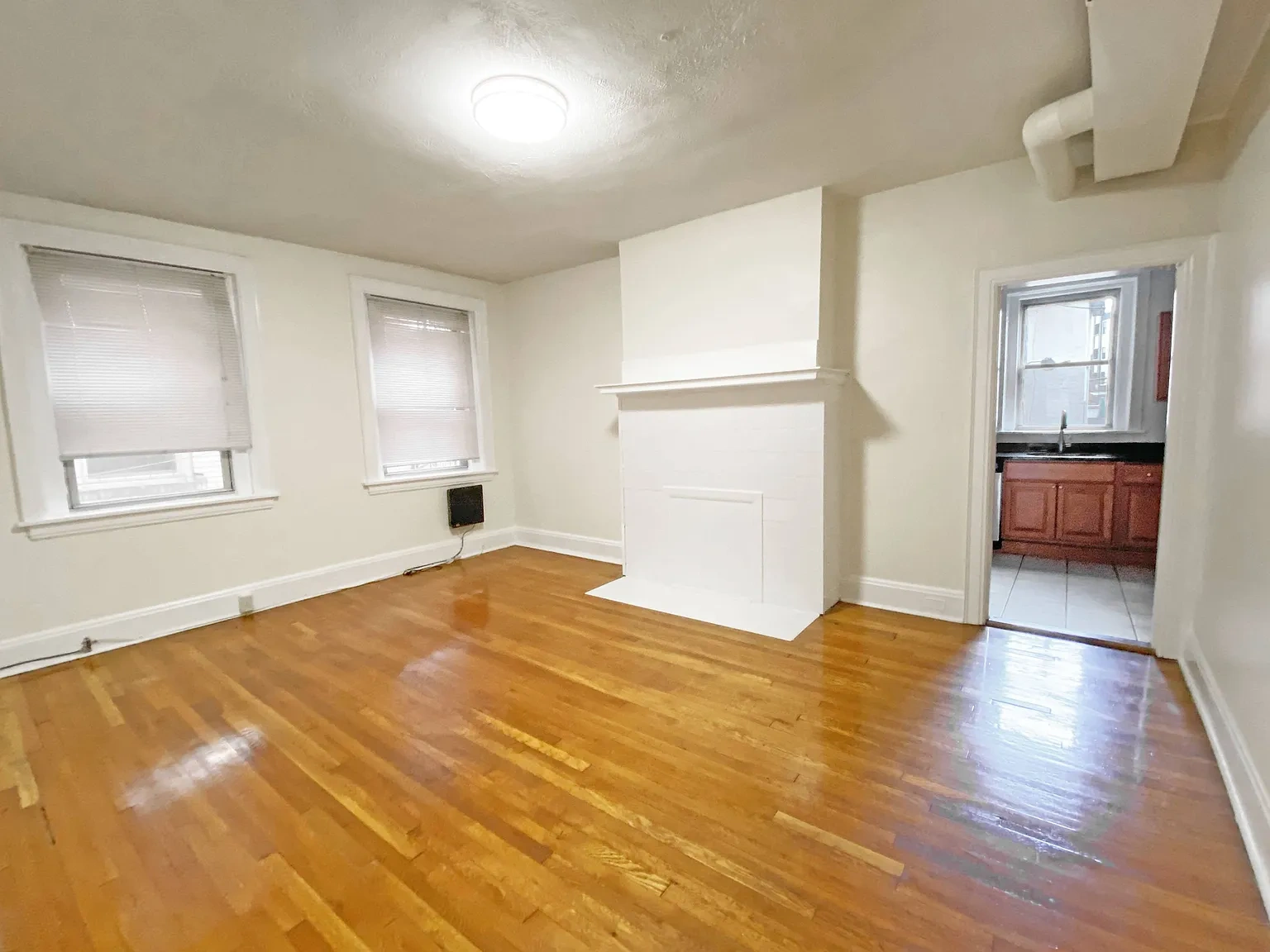 Holden Street Apartments – photo 2