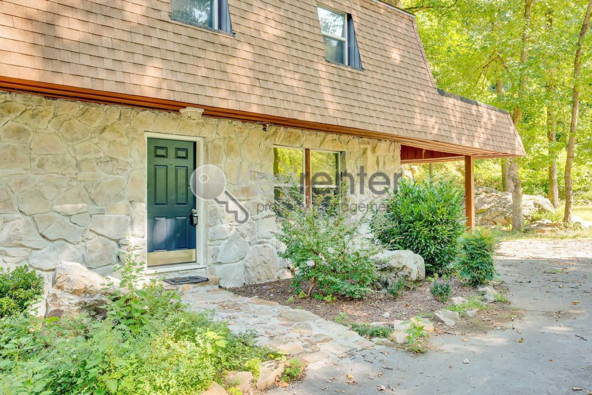 1461 Palisades Rd – photo 2