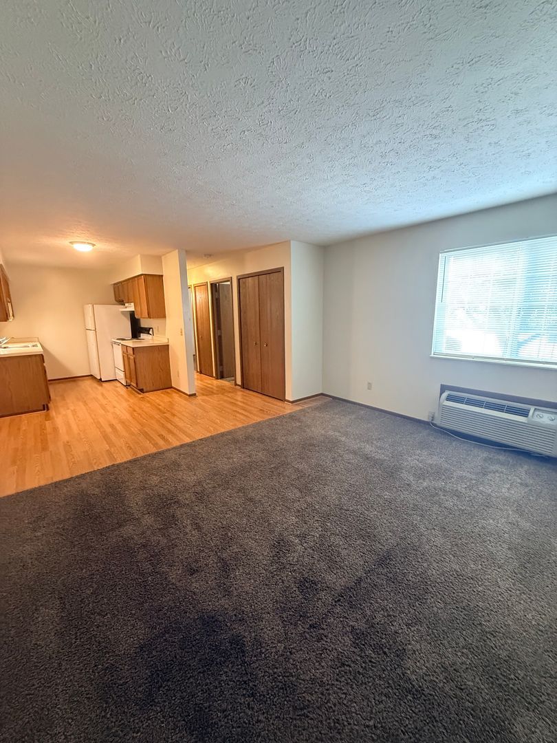 637 Mentor Ave unit 621 – photo 5