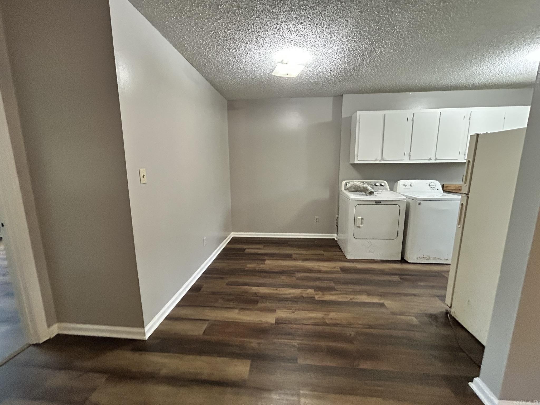 2710 S Taft St – photo 4