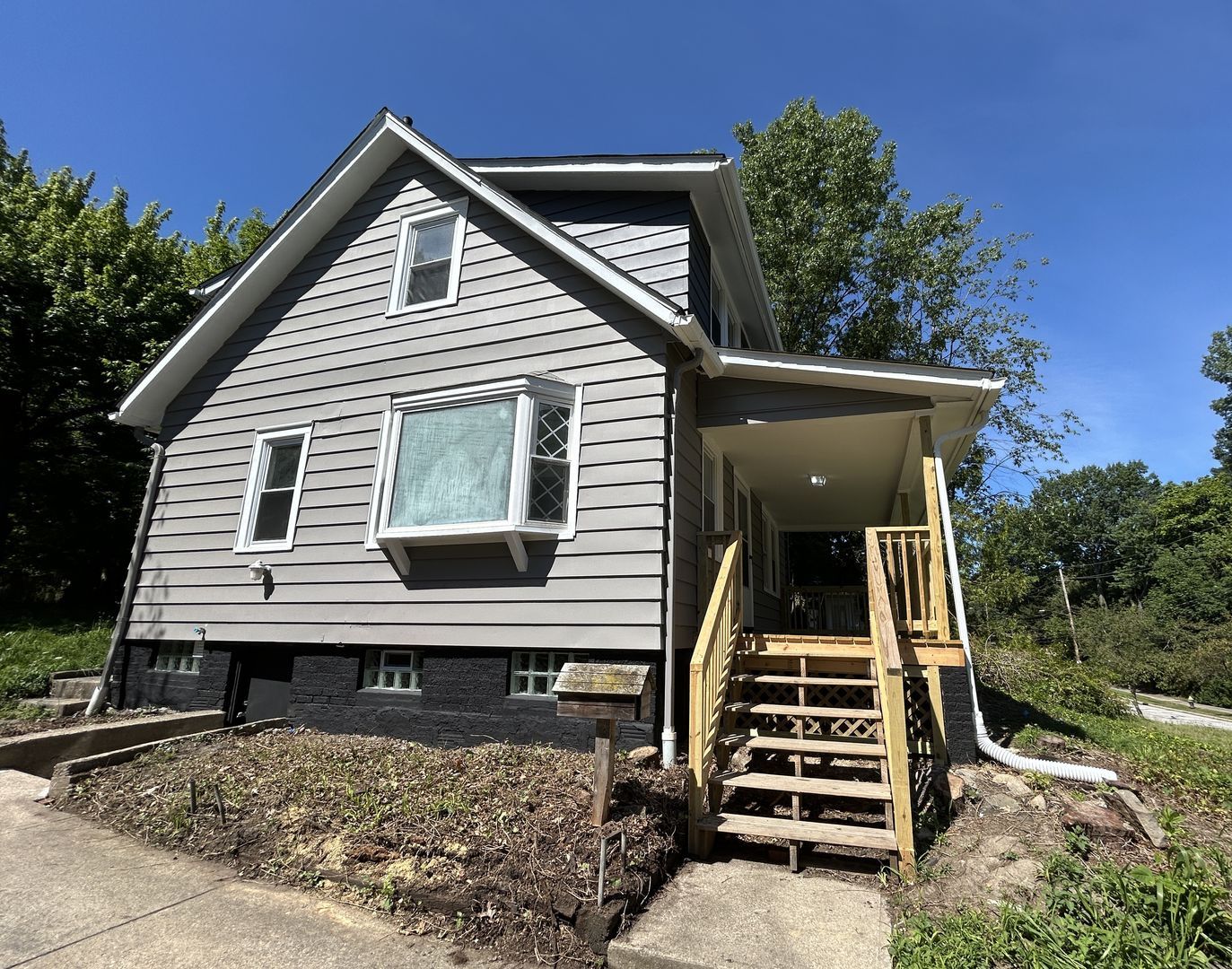 4528 Rainbow Rd – photo 3