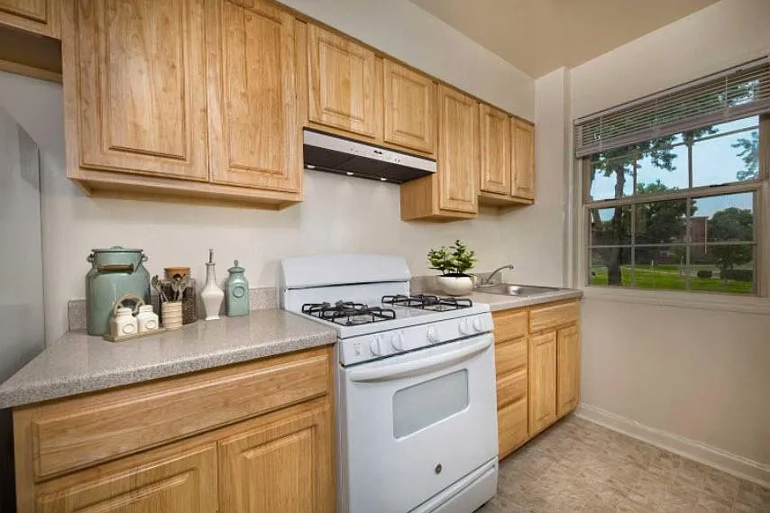 Kirkwood Apartments – photo 4