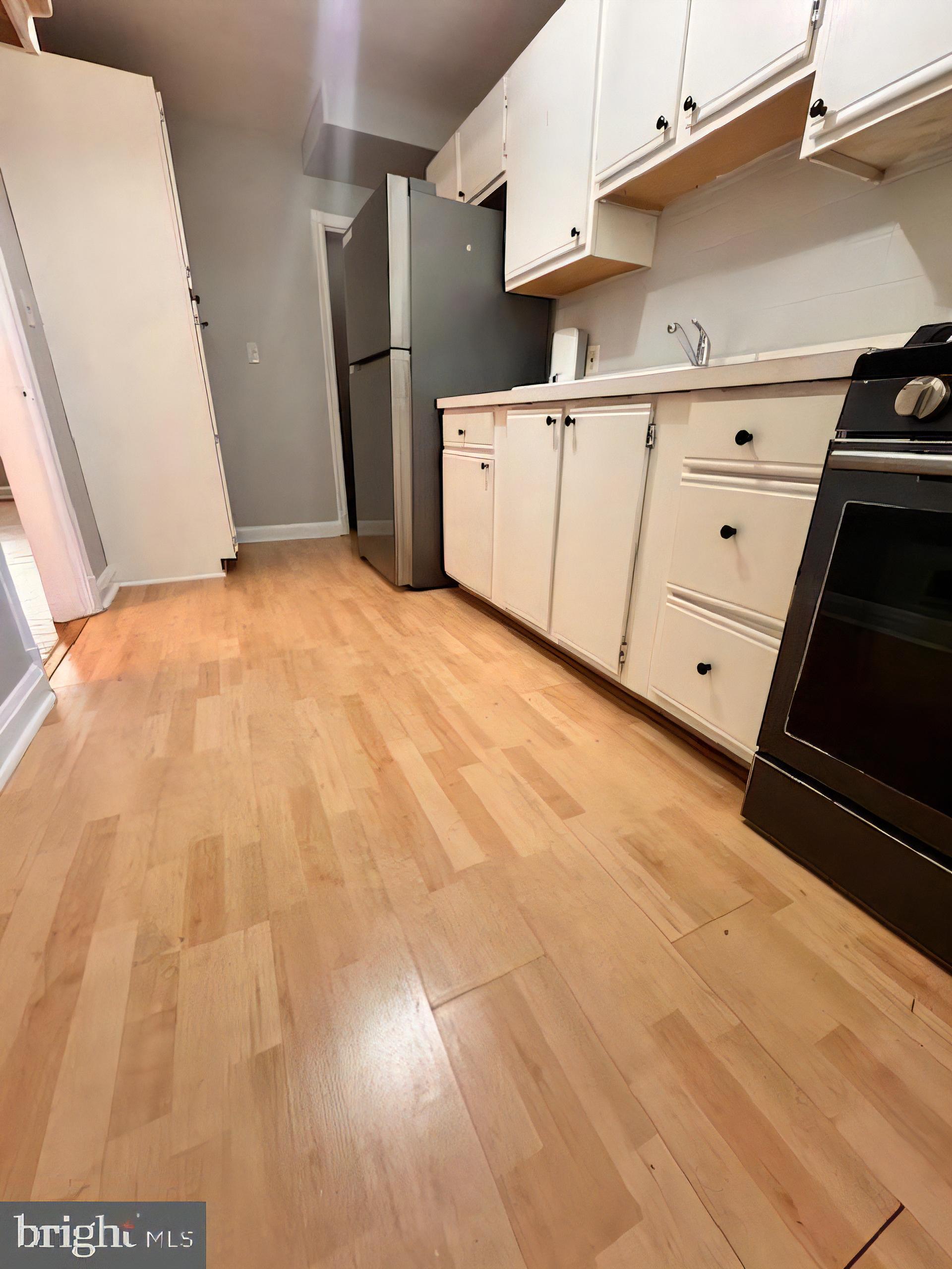1726 E Belvedere Ave – photo 2