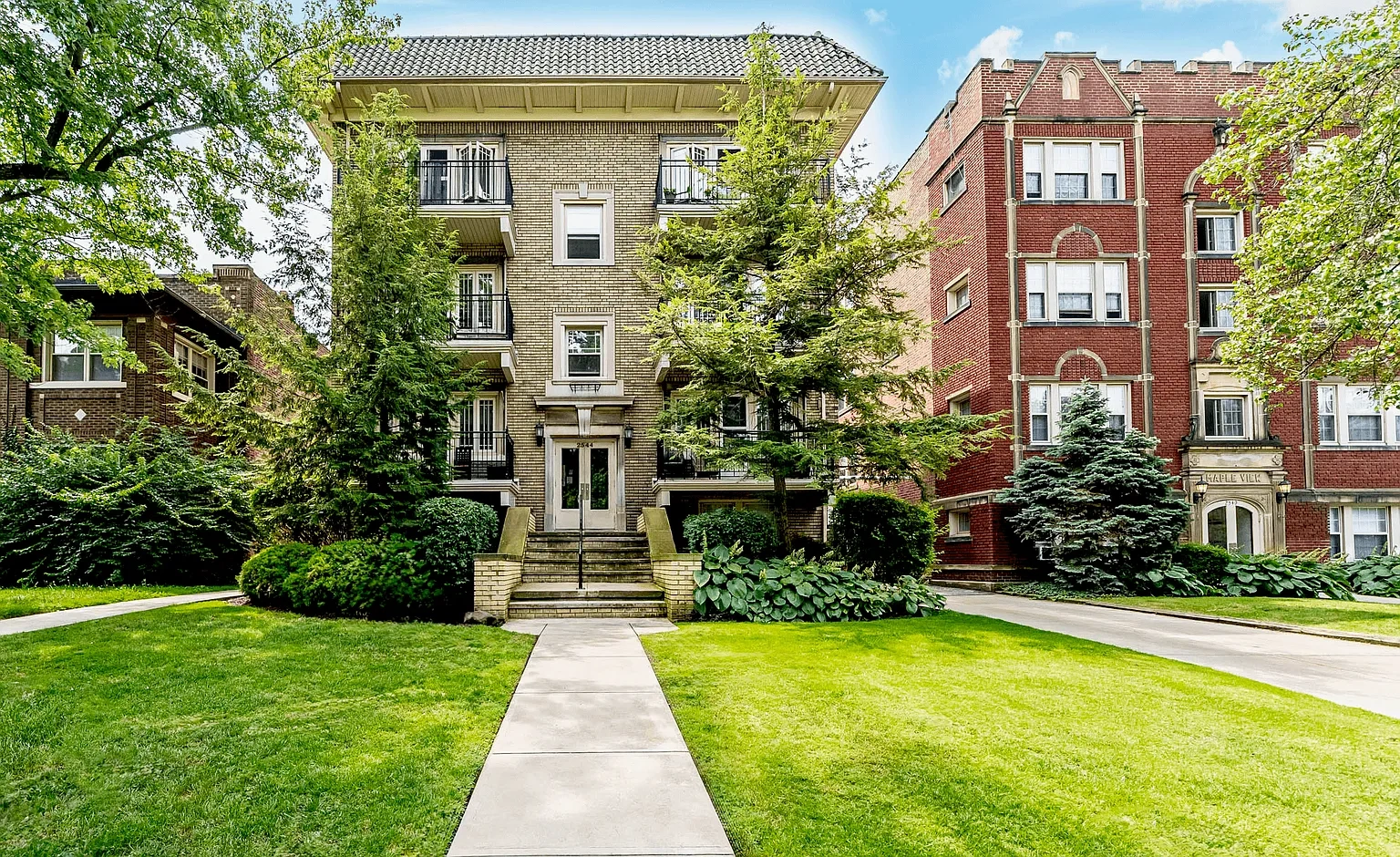 Lewis Manor Apartments – photo 1