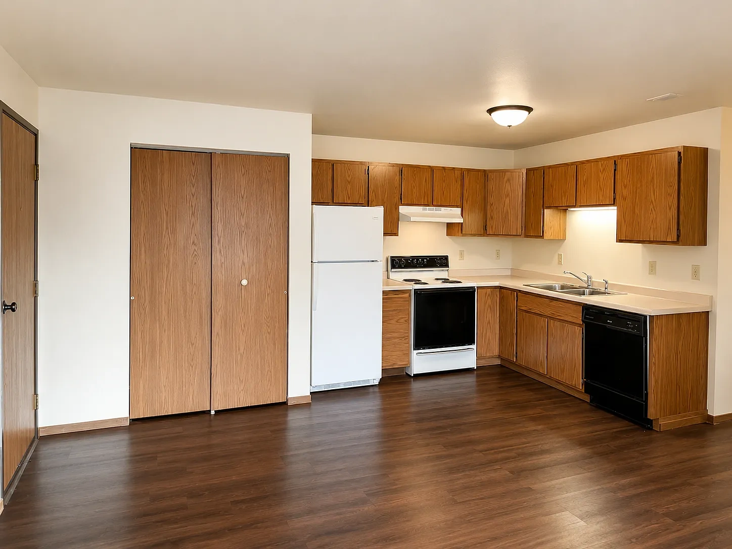 2901 5th Ave – photo 4