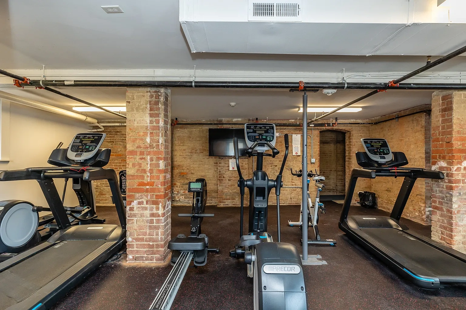 Heyse Apartments – photo 5