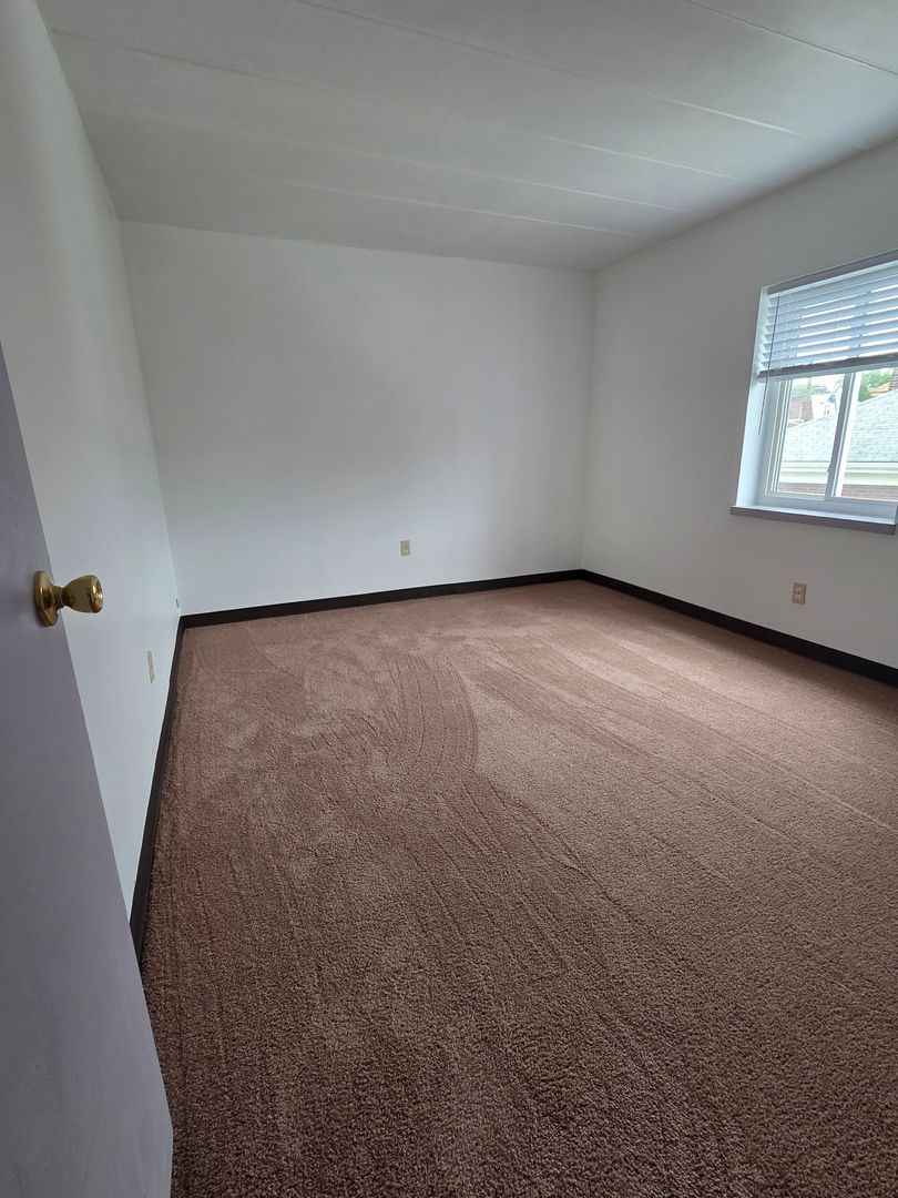 155 Pearl St – photo 3