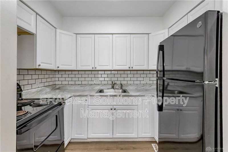 1241 Devon Ave unit 1243A – photo 3