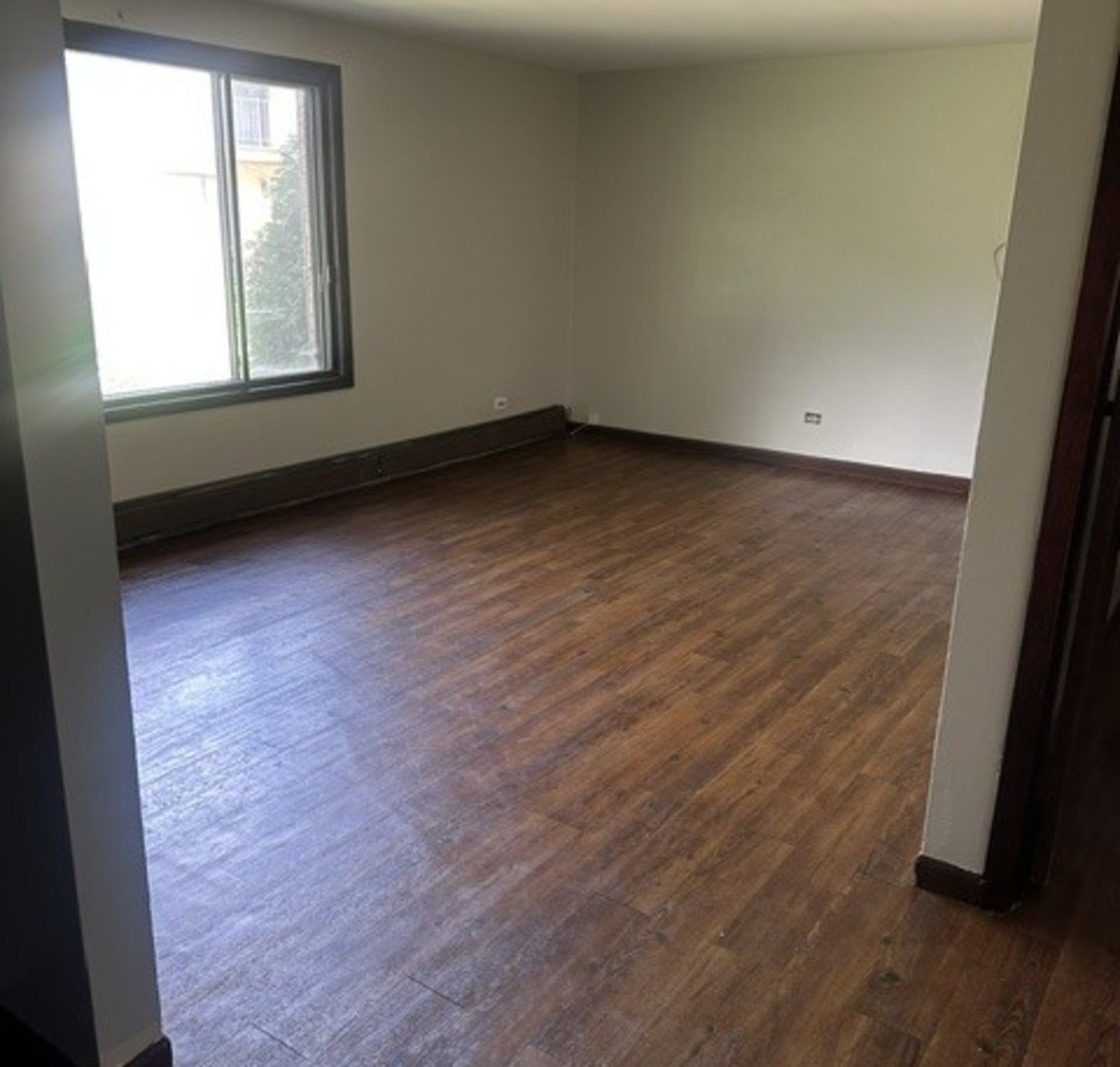 14833 Kilpatrick Ave #1E – photo 2