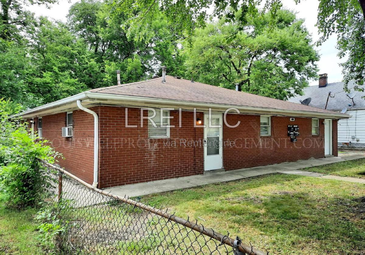 4408 S 1st St unit 5 – photo 1
