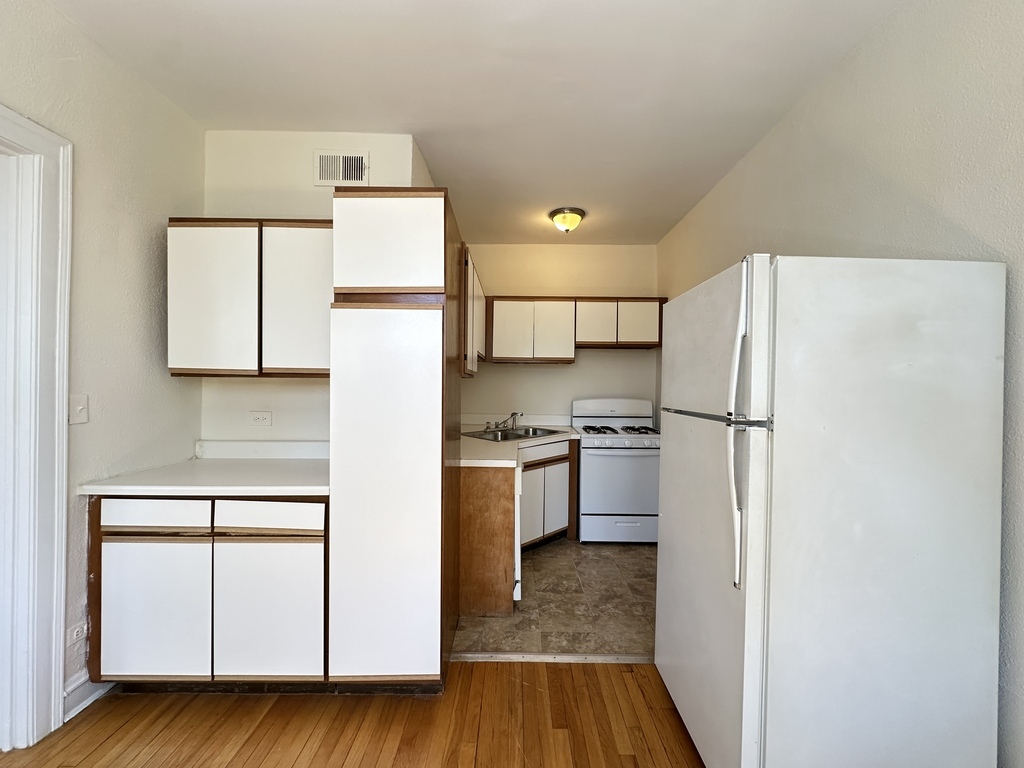 338 Park Ave unit 70 – photo 2