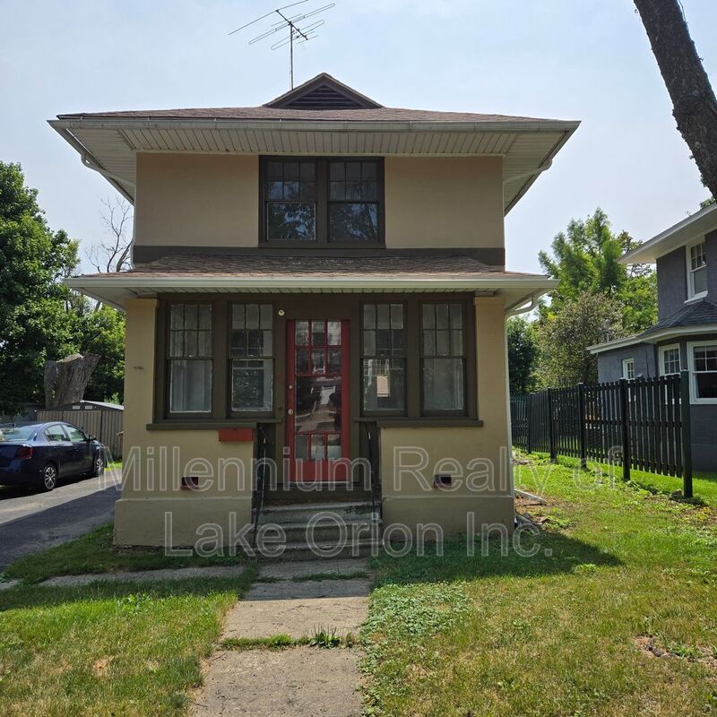 96 Oliver St – photo 1