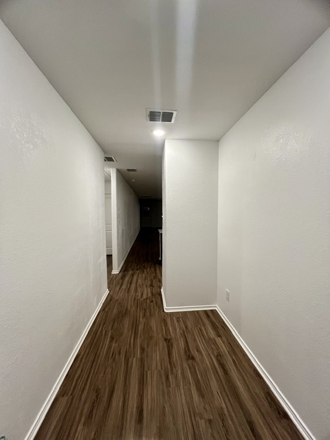 406 Halfmoon Dr – photo 2